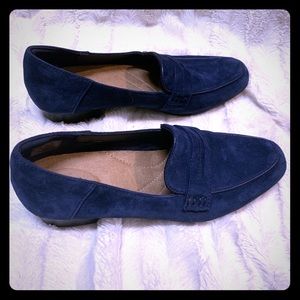 Clarks Women's Keesha Cora Penny Loafer Navy Suede